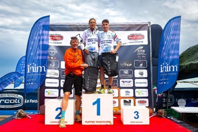 Asia Mercatelli e Delian Stateff vincono il triathlon olimpico di Cupra Marittima