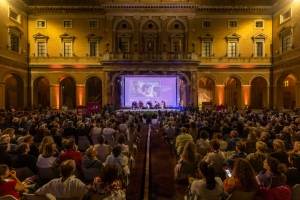 Grande successo per l'anteprima di Leopardi &amp; Co. a Recanati con gli attori del film