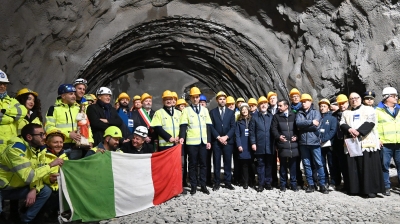 Abbattuto l’ultimo diaframma della galleria “Trisungo”