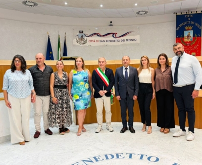 La delegazione dalla città bulgara di Loveč è stata ricevuta in municipio dal Sindaco Antonio Spazzafumo