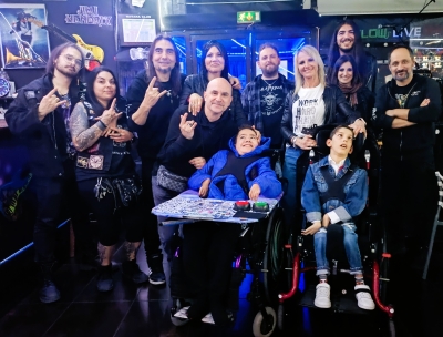 Tra musica e solidarietà:raccolta fondi per l’Ela a ritmo di metal