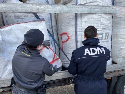 Importavano dall'Albania rifiuti ecotossici pericolosi, due denunciati