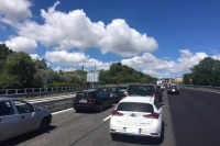 Incidente su A14 in Abruzzo, camion a fuoco, oltre 5 km di coda