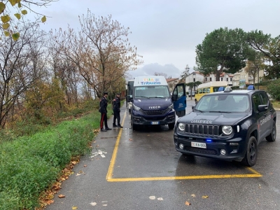 Civitella del Tronto: ruba un minibus nella notte, bloccato e arrestato