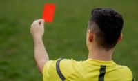 Ascoli Piceno - Choc nel calcio giovanile e dilettantistico: aggrediti due arbitri