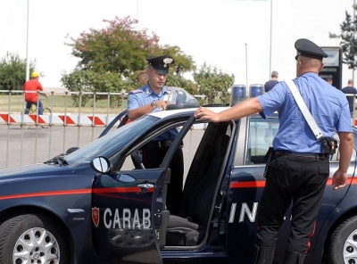 Stalking e maltrattamenti di genitori, due denunce e un arresto