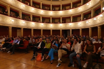 Ascoli Piceno - Regionali, Flaiani dal Filarmonici lancia la sfida ad Ameli per un posto nella lista Pd