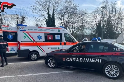 Aggrediscono gli addetti alla vigilanza in due ospedali nel Fermano, denunciati