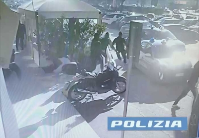 Raid di ultrà maceratesi a Civitanova Marche e poliziotto ferito, scattano le indagini