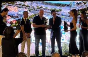 Happy Car Samb premiata al "Beach and Cheers"