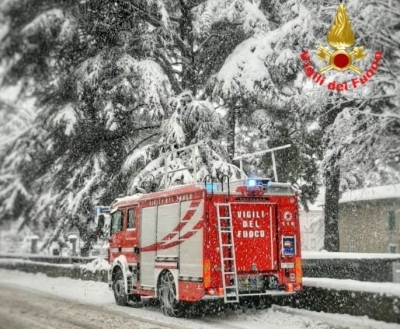 Maltempo nelle Marche, 60 gli interventi dei Vigili del Fuoco