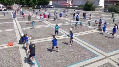 Più di centosessanta giovani pallavolisti e pallavoliste allo 