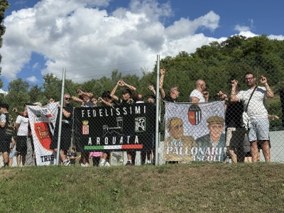 Ascoli Calcio - I tifosi fanno quadrato attorno alla squadra: 