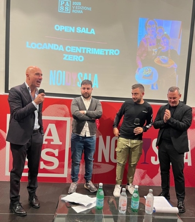 Daniele e Fabio della Locanda Centimetro Zero ricevono a Roma il premio 