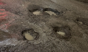 Ascoli Piceno - Maltempo e strade piene di buche, polemiche per gli asfalti