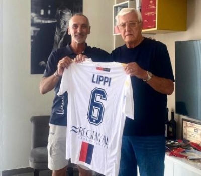 Il numero 6 della U.S Sambenedettese al Campione del Mondo Marcello Lippi