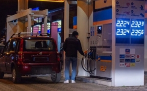 Caro gasolio, autotrasporto al collasso. Unatras:&laquo;Le mancate risposte del Governo costringono a fermare i servizi&raquo;