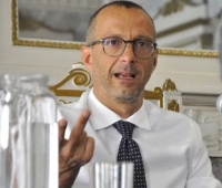 Ricci: &ldquo;Anzich&eacute; sospendere deputati per protesta pacifica, Governo intervenga contro gruppi neofascisti&rdquo;