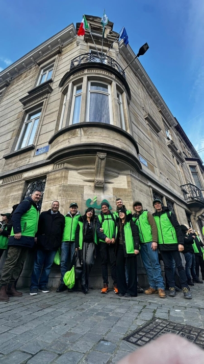 Cia in piazza a Bruxelles.