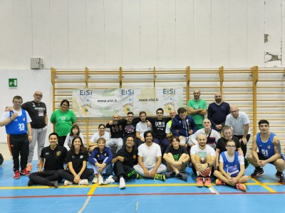 Crescere insieme nello sport: formazione di arbitri e allenatori di Baskin alla palestra ITG di Grottammare