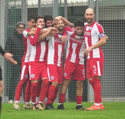 Potremmo chiamarlo un match di altri tempi Fermana - Jesina che sarà diretto dal sig. Cittadini di Macerata