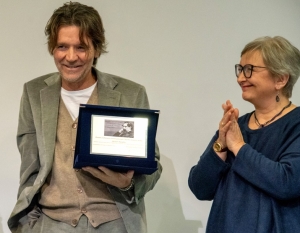 Esce &ldquo;Fuga dal Mondo Perfetto&rdquo;, il romanzo inedito premiato a San Benedetto del Tronto dal Premio Letterario Internazionale Charles Dickens