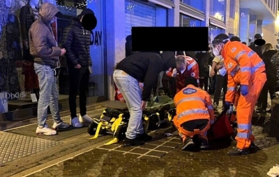 Rissa con accoltellamento in via Montebello, grave giovane di 23 anni