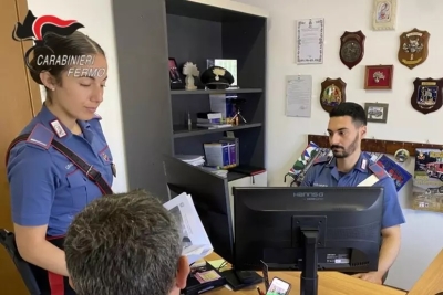 Negozianti truffati nel Fermano, tre ragazzi denunciati