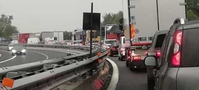 Ancora un  incidente sull'autostrada A14: oltre 4 km di coda a Grottammare in direzione sud