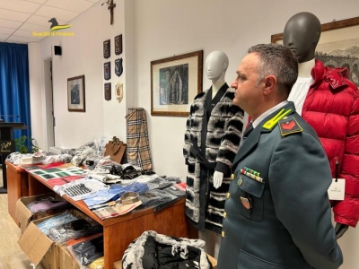 Filiera false griffe, perquisizioni e sequestri in sei regioni