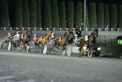 All’ippodromo “San Paolo” di Montegiorgio l’infrasettimanale è alla scoperta di Camerino