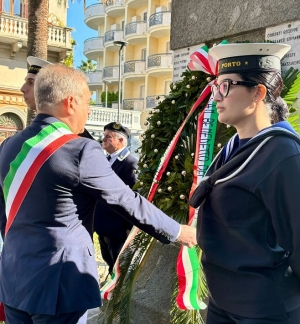 La Citt&agrave; ha celebrato l&rsquo;Unit&agrave; nazionale e festeggiato le Forze Armate