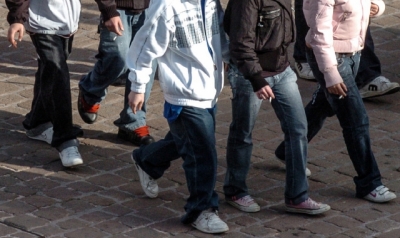 Viene picchiato da un gruppo di minorenni, 60enne finisce all'ospedale