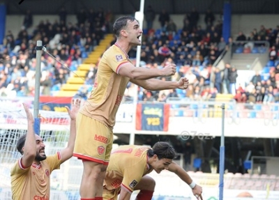 Nel girone B di Serie C c'è chi viaggia a gonfie vele e chi invece tracolla davanti ad una platea di categoria superiore!