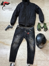 Rapina ad un esercizio di Martinsicuro: arrestato un uomo