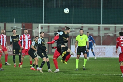 Ascoli Calcio - Quanti problemi per Di Carlo: vanno risolti i nodi in difesa