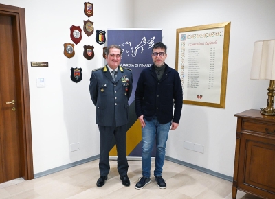 INCONTRO TRA IL PRESIDENTE DELL'ORDINE DEGLI PSICOLOGI DELLE MARCHE E IL COMANDANTE REGIONALE MARCHE DELLA GUARDIA DI FINANZA