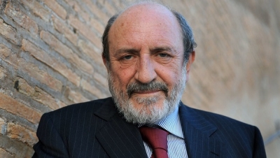 Umberto Galimberti al Palariviera di San Benedetto