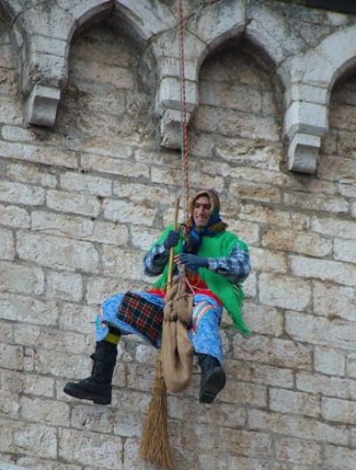 Ascoli, spettacolo delle Befana rinviato a domenica 11 gennaio