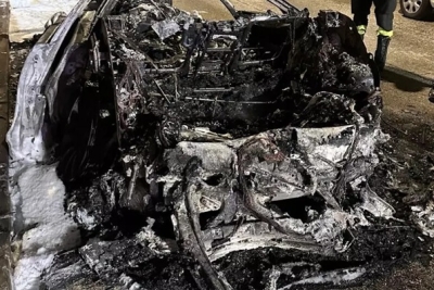 Porto Sant'Elpidio: auto distrutta dalle fiamme, non si esclude il dolo