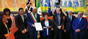 L&rsquo;esempio di Anna Rita Pignoloni premiato con la Stella al Merito del Lavoro