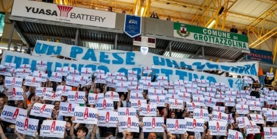 Grottazzolina, in 500 a Siena per tifare Yuasa Battery in gara due di finale playoff