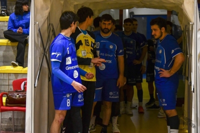 L'Hc Monteprandone esce sconfitta dalla sfida contro i Lions Teramo al termine di una gara che ha offerto spunti molto interessanti per il futuro