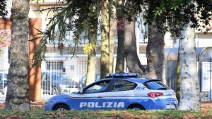 Nascosti in garage oltre 400 grammi di hascisc e 40 grammi di cocaina, arrestato a Castorano