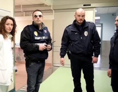 Paziente aggredisce un medico e i vigilanti all'ospedale di Fermo