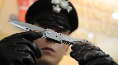 Minaccia i Carabinieri con un coltello, arrestato ascolano