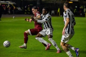Ascoli Calcio - Il Picchio fa il colpaccio: Arezzo battuto e campionato riaperto