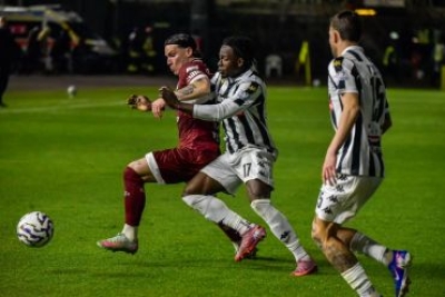Ascoli Calcio - Il Picchio fa il colpaccio: Arezzo battuto e campionato riaperto