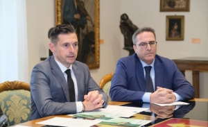 Arrivano i contributi regionali per interventi a favore di persone in condizioni di disabilit&agrave; gravissime Il sindaco Fioravanti e l'assessore Brugni: "Grazie alla Regione Marche per il sostegno ai pi&ugrave; fragili". Avviso pubblicato sul sito del Comune