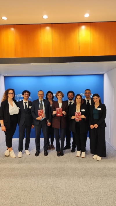 MONTERUBBIANO: PRESENTATA AL PARLAMENTO EUROPEO “ARMATA DI PENTECOSTE - SCIÒ LA PICA”, PER I 60 ANNI DI STORIA DELLA RIEVOCAZIONE